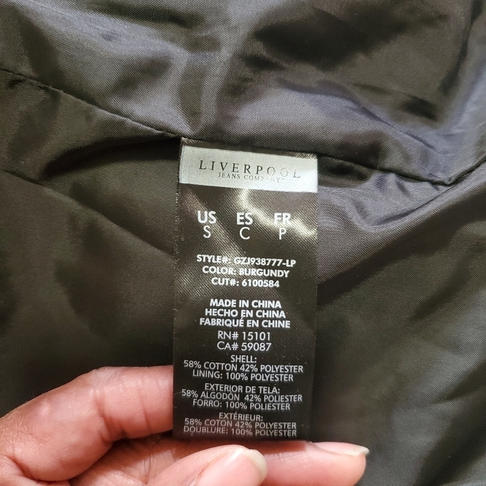 Liverpool Jean Company Women's Burgundy Double-Breasted Jacket Hood Size Small - Picture 9 of 9